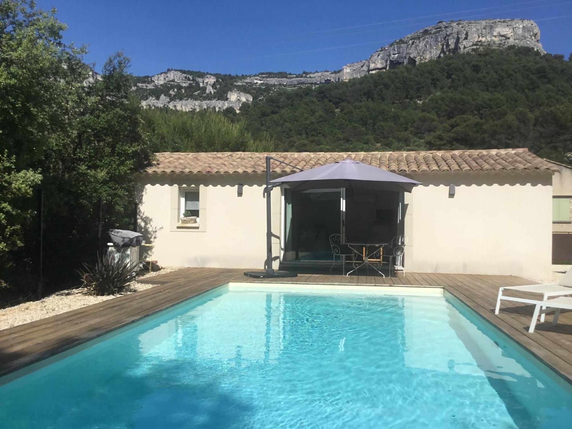 Studio De Charme Avec Piscine Fontaine-de-Vaucluse Exterior foto